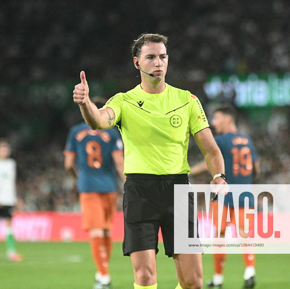 ESP: LaLiga EA Sports Racing Santander v Valencia CF Luis Bestard Servera referee during LaLiga EA Sports between Racing Santander v Valencia CF played at Campos de de El Sardinero Stadium in Cantabria on October 11, 2026 in Spain Spain Futbol
