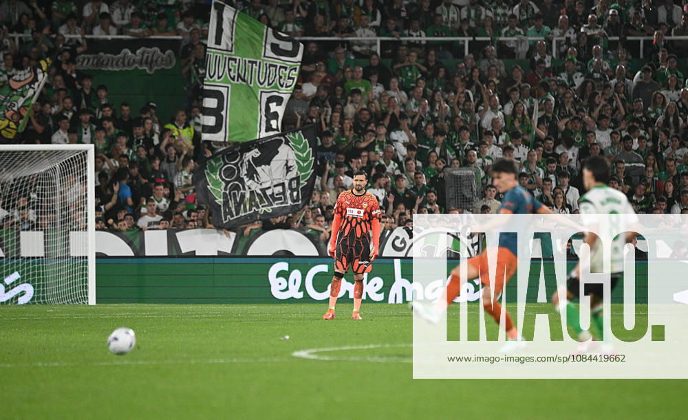 ESP: LaLiga EA Sports Racing Santander v Valencia CF Stole Dimitrievski of Valencia CF during LaLiga EA Sports between Racing Santander v Valencia CF played at Campos de de El Sardinero Stadium in Cantabria on October 11, 2026 in Spain Spain Futbol