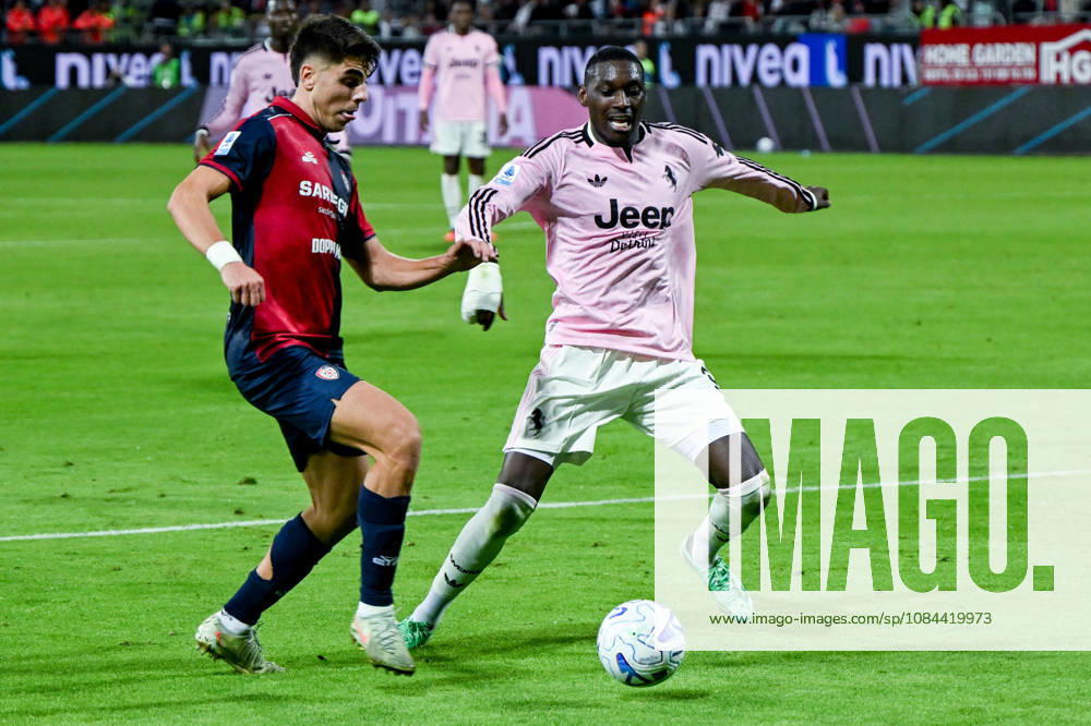 Juventus s Randal Kolo Muani in action during the Serie A soccer match between Cagliari Calcio and Juventus at the Unipol Domus in Cagliari, Sardinia - Sunday 11th october 2026. - Soccer