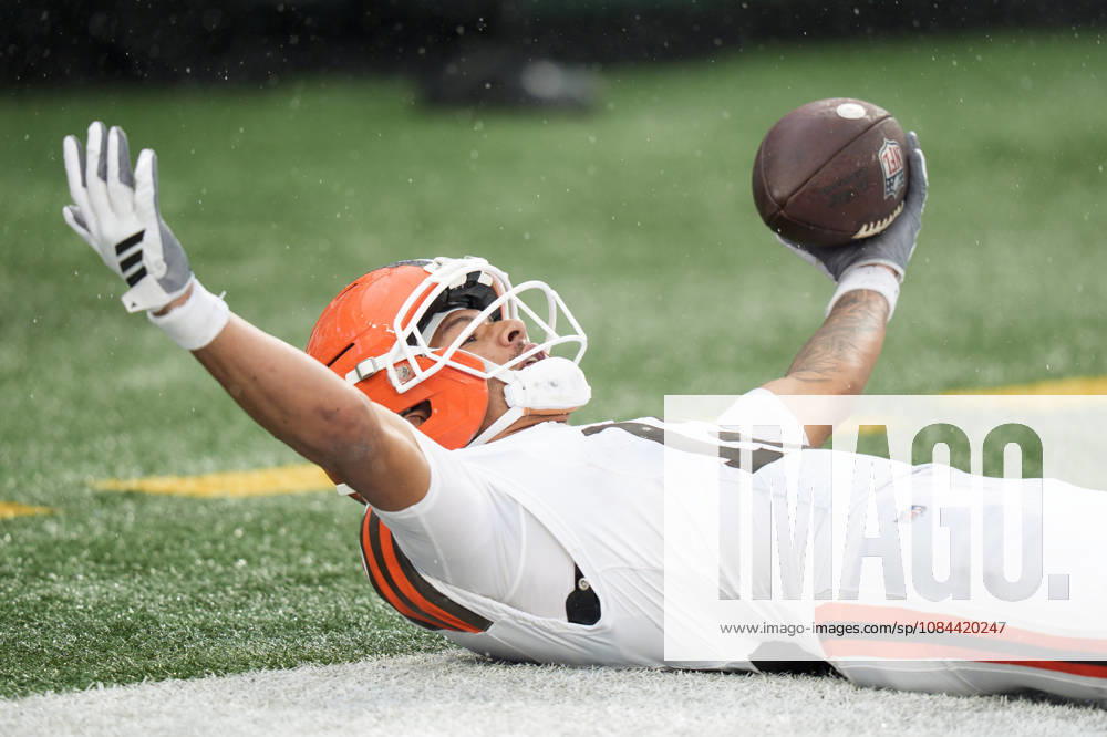 Oct 11, 2026; East Rutherford, NJ, USA; Cleveland Browns wide receiver Denzel Boston (12) reacts to his touchdown catch during an NFL, American Football Herren, USA game against the New York Jets at MetLife Stadium. Mandatory Credit: -Cal Media NFL 2026: Browns Vs Jets OCT 11 - ZUMAc04_ 20261011_zma_c04_085