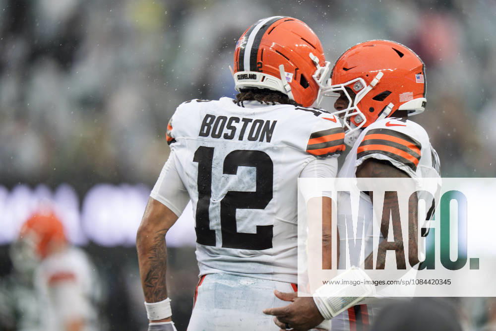 Oct 11, 2026; East Rutherford, NJ, USA; Cleveland Browns quarterback Deshaun Watson (4) celebrates his touchdown to wide receiver Denzel Boston (12) during an NFL, American Football Herren, USA game against the New York Jets at MetLife Stadium. Mandatory Credit: -Cal Media East Rutherford USA - ZUMAc04_ 20261011_zma_c04_083