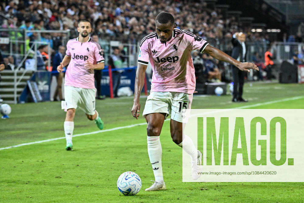 IPA89568884 - Pierre Kalulu of Juventus FC during the Cagliari Calcio vs. Juventus FC Italian Serie A soccer match in Cagliari, Italy, on October 11, 2026