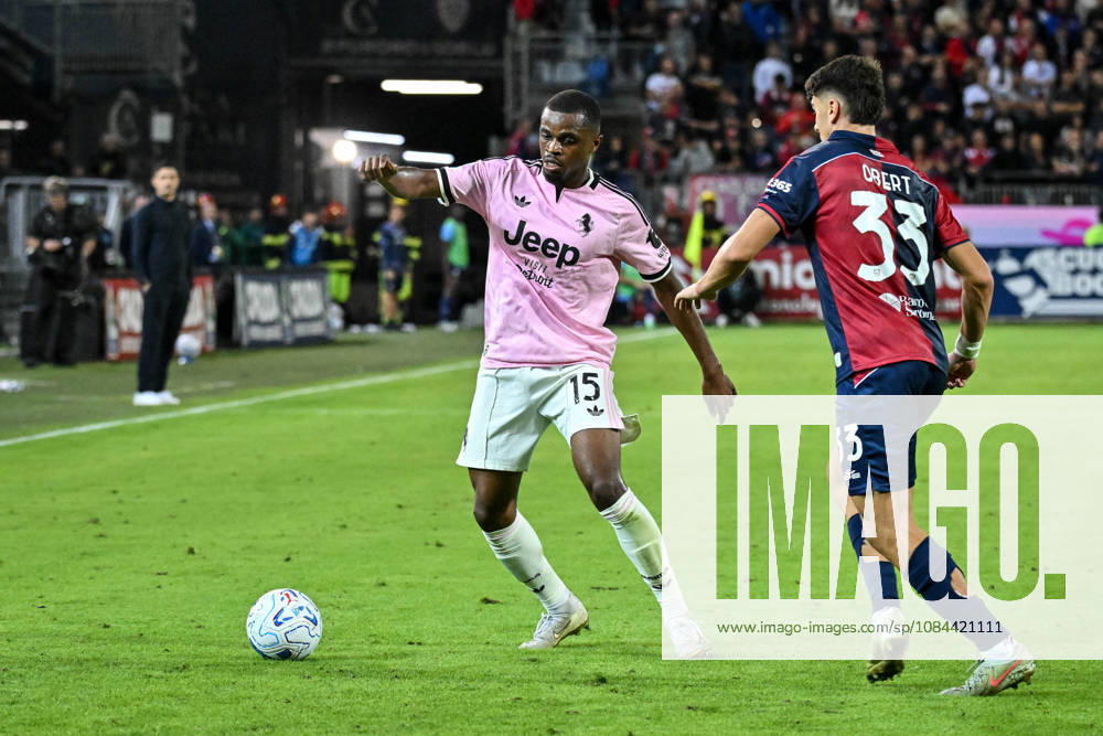 IPA89568830 - Pierre Kalulu of Juventus FC during the Cagliari Calcio vs. Juventus FC Serie A soccer match in Cagliari, Italy, on October 11, 2026