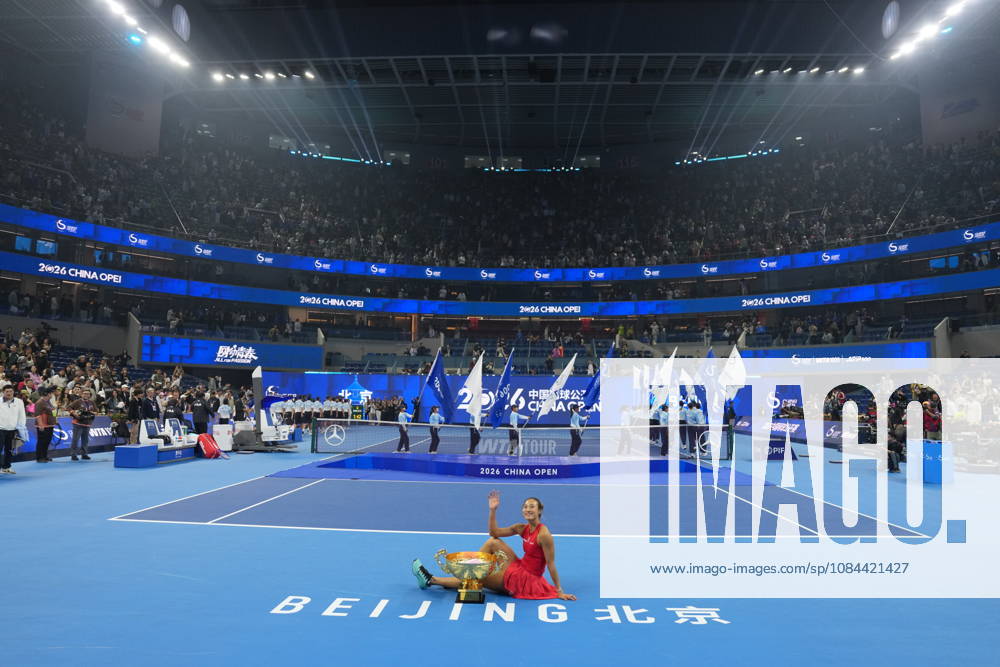 (261011) -- BEIJING, Oct. 11, 2026 -- Zheng Qinwen poses with the trophy during the awarding ceremony after the women s singles final between Zheng Qinwen of China and Mirra Andreeva of Russia at 2026 China Open tennis tournament in Beijing, China, Oct. 11, 2026. ) (SP)CHINA-BEIJING-TENNIS-CHINA OPEN-WOMEN S SINGLES-FINAL (CN) SunxFei
