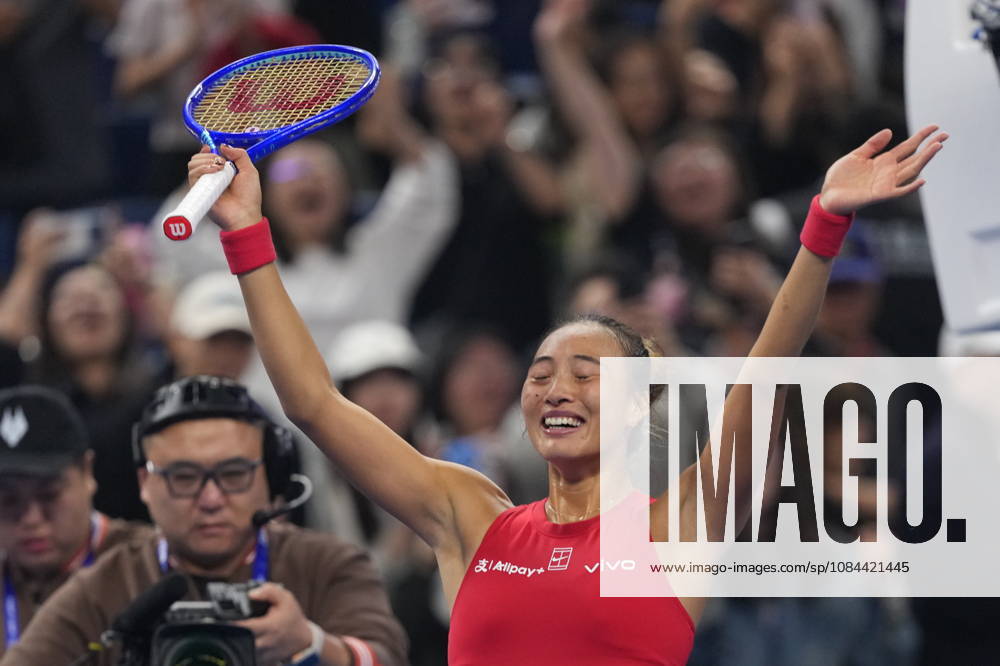 (261011) -- BEIJING, Oct. 11, 2026 -- Zheng Qinwen celebrates victory after the women s singles final between Zheng Qinwen of China and Mirra Andreeva of Russia at 2026 China Open tennis tournament in Beijing, China, Oct. 11, 2026. ) (SP)CHINA-BEIJING-TENNIS-CHINA OPEN-WOMEN S SINGLES-FINAL (CN) SunxFei