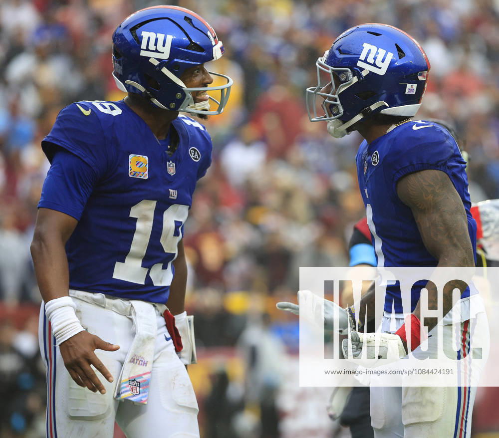 New York Giants QB 19 Jameis Winston and New York Giants WR 1 Malik Nabers celebrate a touchdown during the Washington Commanders game against the New York Giants at Northwest Stadium in Landover, MD. CSM Landover United States of America - ZUMAc04_ 20261011_zma_c04_109