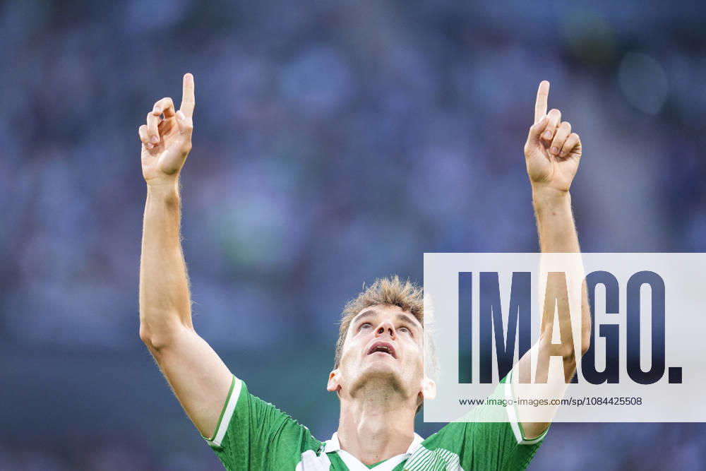 Diego Llorente of Real Betis Balompie celebrates a goal during the Spanish league, LaLiga EA Sports, football match played between Real Betis and CA Osasuna at La Cartuja stadium on October 11, 2026, in Sevilla, Spain. Sevilla Spain - ZUMAa181 20261011_zaa_a181_278