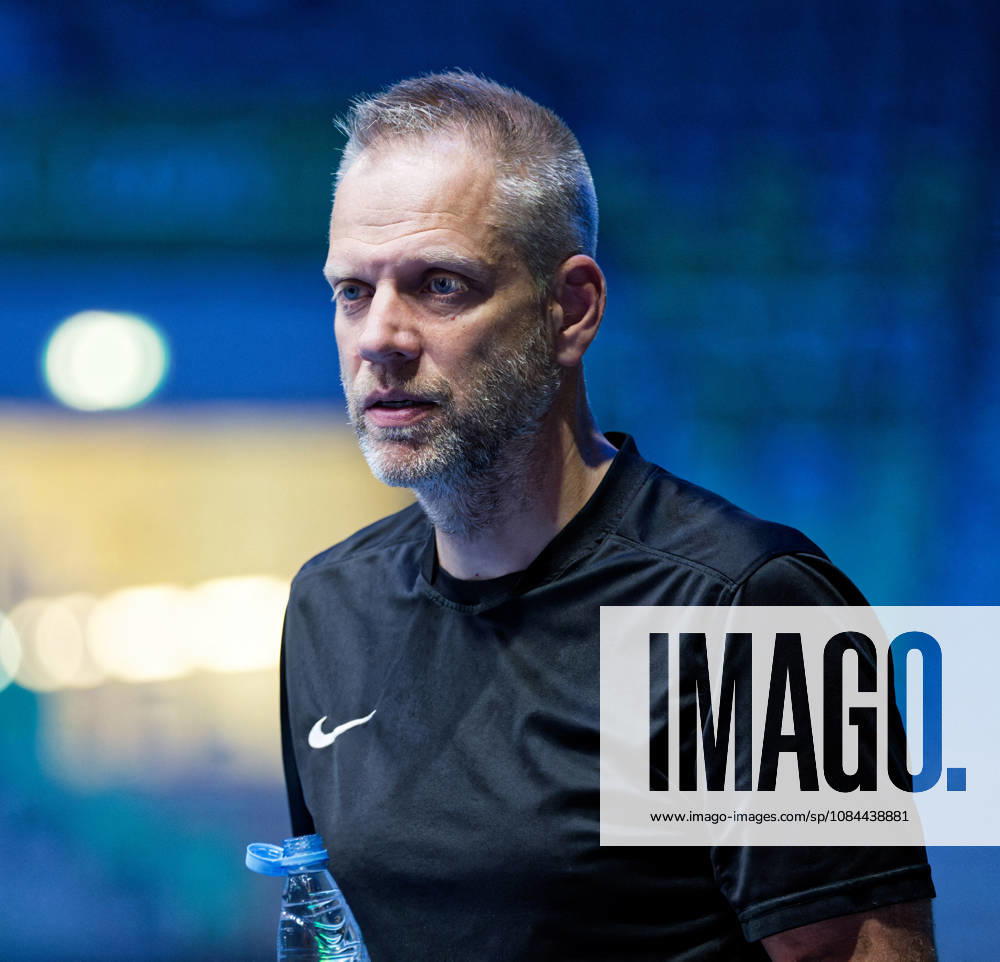 Trinko Keen Mens Coach Netherlands (foto-ms1458) at the 2026 European Table tennis, Tischtennis Championships in Ljubljana LJUBLJANA, SLOVENIA - 12 OCTOBER 2026: Trinko Keen Mens Coach Netherlands (foto-ms1458) in action at the European Table Tennis Championships in Stozice Arena, Ljubljana, Slovenia (Photo by Manfred Schillings) Ljubljana Stozice Arena Lisbon Slovenia