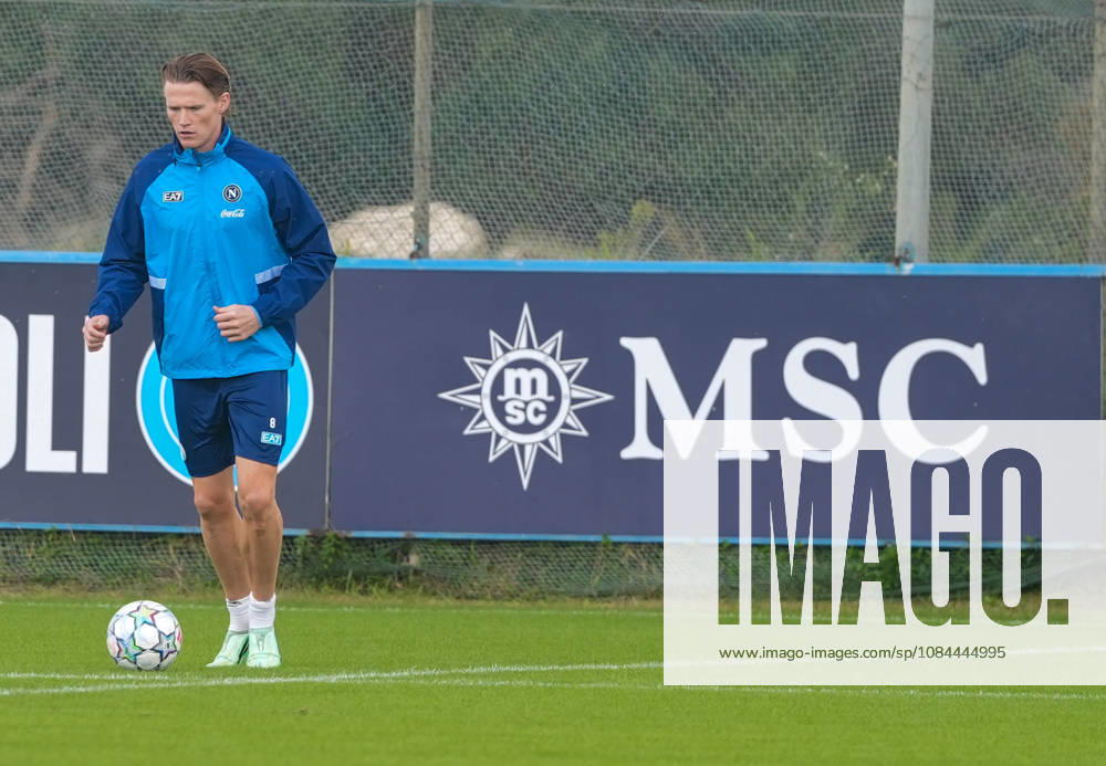 SSC Napoli training session at Castelvolturno Scott McTominay of SSC Napoli During the pre-match training session for the Champions League game between Villarreal and Napoli at Castelvolturno on October 12, 2026. Castelvolturno Centro Sportivo SSC Napoli Campania ITALIA