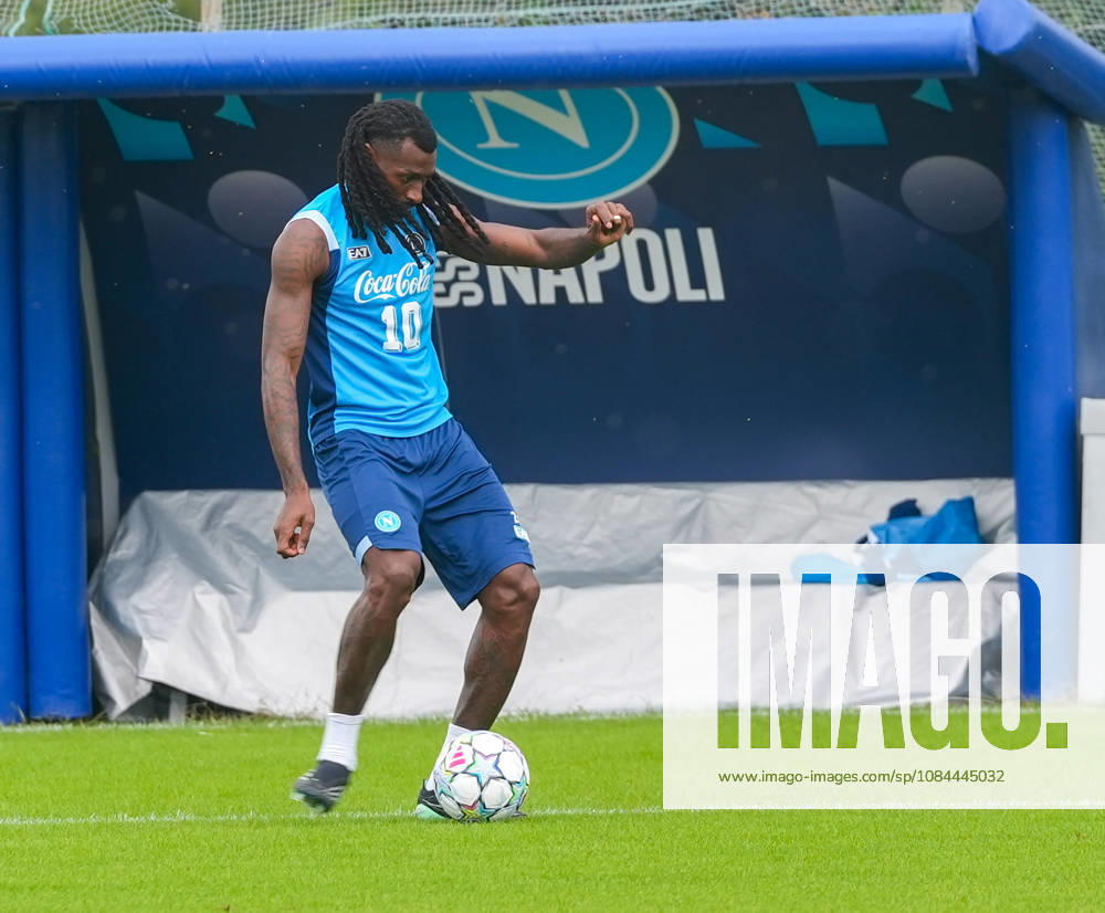 SSC Napoli training session at Castelvolturno Frank Anguissa of SSC Napoli During the pre-match training session for the Champions League game between Villarreal and Napoli at Castelvolturno on October 12, 2026. Castelvolturno Centro Sportivo SSC Napoli Campania ITALIA