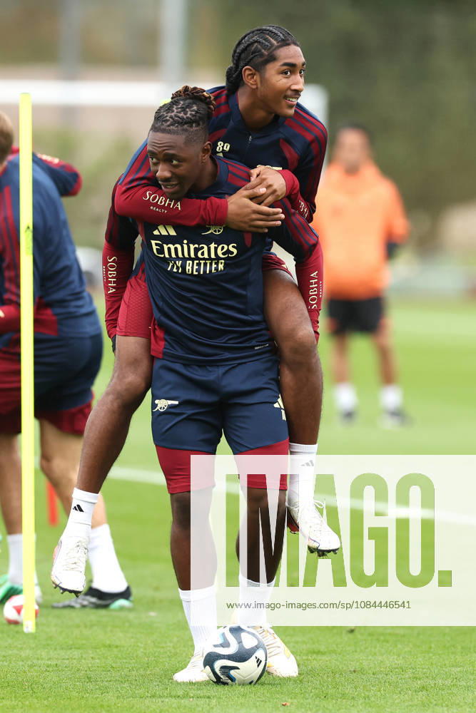 Arsenal Training & Media Conference, Champions League Eberechi Eze carries Marli Salmon of Arsenal during the Arsenal training session at the Arsenal FC Training Centre, ahead of UEFA Champions League Matchday 2 v Lille, London Colney, England on 12 October 2026 Credit: Tiego Grenho Every Second Media Editorial use only. All images are copyright Every Second Media Limited. No images may be reproduced without prior permission.