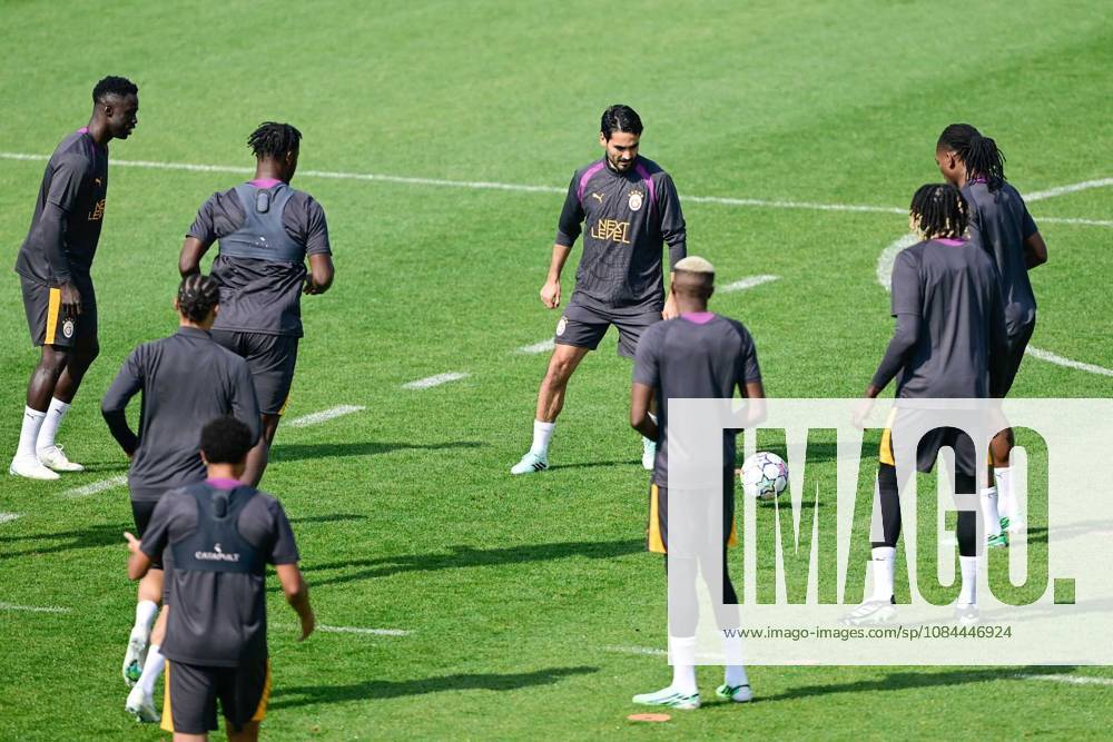 Galatasaray complete final training session in Istanbul ahead of Barcelona clash ISTANBUL, TURKIYE - OCTOBER 12: Galatasaray players complete their final training session ahead of their UEFA Champions League second-round match against Barcelona at the Kemerburgaz Metin Oktay Training Facility in Istanbul, Turkiye, on October 12, 2026. The training session, led by head coach Okan Buruk and open to the media for the first 15 minutes, began with warm-up exercises, continued with an 8-on-2 ball-possession drill and concluded with tactical preparations for the Barcelona match. Cem Tekkesinoglu Anadolu Istanbul Turkey. Editorial use only. Please get in touch for any other usage.