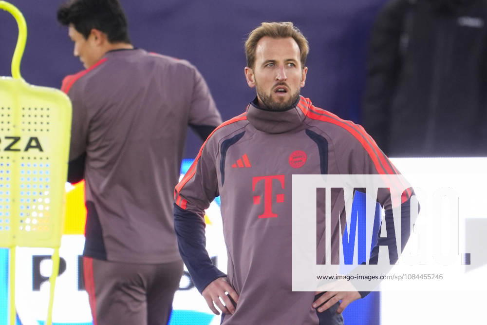 Soccer, Champions League 2026–2027, Viking, Bayern Munich, Stavanger, October 12, 2026: Bayern Munich s Harry Kane trains at Lyse Arena in Stavanger, the day before the Champions League match between Viking and Bayern Munich. Photo: Lise Aserud, NTB, Stavanger, Norway. . RESTRICTED USE FOR BETTING COMPANIES.