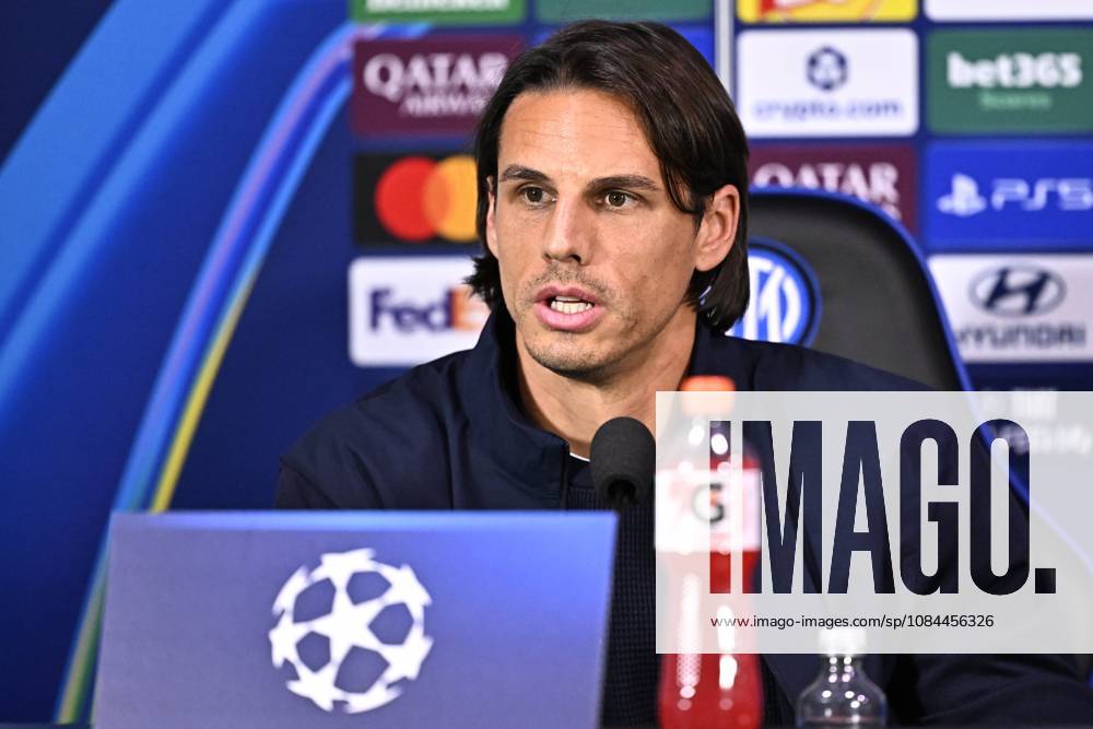 Inter Milan v Club Brugge - UEFA Champions League Media Activities 12 10 2026 MILAN, ITALY - OCTOBER 12 : Sommer Yann goalkeeper of Club Brugge speaking with the media during a pre-match press conference, PK, Pressekonferenz ahead of the UEFA Champions League 2026 27 League Phase matchday 2 match between Inter Milan and Club Brugge on October 12, 2026 in Milan, Italy, 12 10 2026 Milan Italy