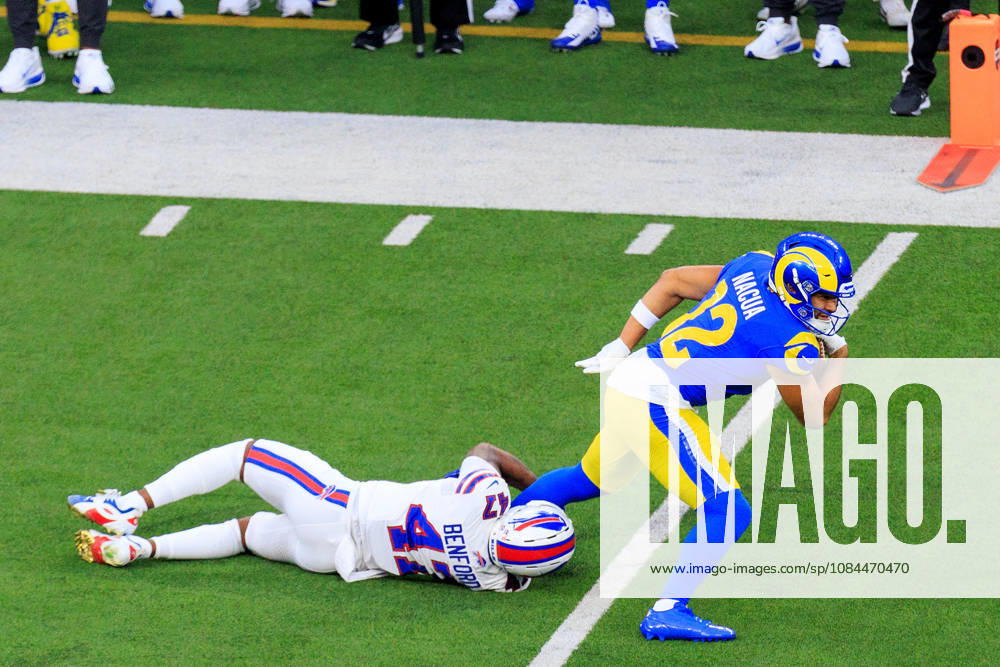 12 Puka Nacua, WR of the Los Angeles Rams is tackled by 42 Dorian Williams, LB of the Buffalo Bills during a regular NFL, American Football Herren, USA game against the Buffalo Bills on Monday October 12, 2026 at SoFi Stadium in Inglewood, California. Rams lose to Bills, 34-37 in overtime. JAVIER ROJAS PI Inglewood USA - ZUMAp124 20261012_zaa_p124_041
