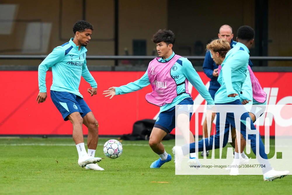 Training Champions League Feyenoord Rotterdam 2026 2027 Rotterdam - Goncalo Borges of Feyenoord Rotterdam duels for the ball with Tsuyoshi Watanabe of Feyenoord Rotterdam during a training before the Champions League match against Como 1907. The training is set at Trainingscomplex 1908 on 13 October 2026 in Rotterdam, Netherlands. (Hero Images Yannick Verhoeven)