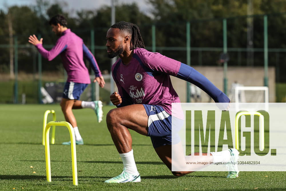 UEFA Champions League press conference, PK, Pressekonferenz and open training Matchday 2 of 8 Manchester City v Paris Saint-Germain Antoine Semenyo of Manchester City in the training session during the UEFA Champions League press conference and open training Matchday 2 of 8 Manchester City vs Paris Saint-Germain at City Football Academy, Manchester, United Kingdom on 13 October 2026 (Photo by Mark Cosgrove News Images) Manchester City Football Academy Greater Manchester United, ManU Kingdom