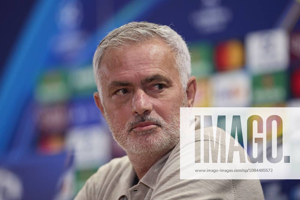 Coach Jose Mourinho (Real Madrid CF) attends a press conference, PK, Pressekonferenz on the eve of the UEFA Champions League 2026 2027 match between AS Roma and Real Madrid CF..Real Madrid CF is holding its pre-match press conference ahead of its second UEFA Champions League game. Rome Italy - ZUMAs197 20261013_aaa_s197_131