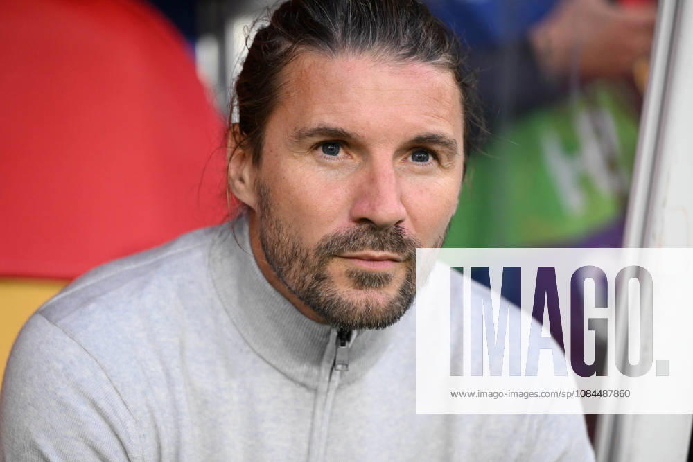 RC Lens vs Sporting CP Head Coach Yannick Cahuzac of RC Lens pictured during the Uefa Champions League matchday 2 game in the League phase in season 2026 - 2027 between Racing Club de Lens and Sporting CP Lisbon on October 13 , 2026 in Lens, France. (Photo by David Catry Sportpix) Lens Stade Bollaert Delelis France