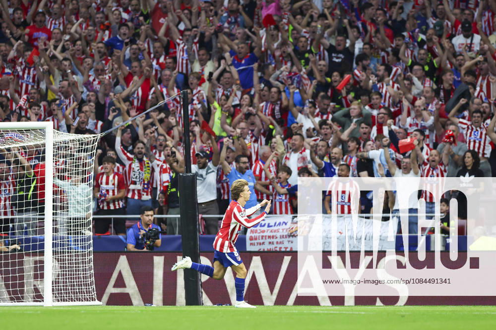 Atlético Madrid v Manchester United, ManU UEFA Champions League Atlético Madrid midfielder Pablo Barrios (8) scores a GOAL 1-0 and celebrates during Atlético Madrid v Manchester United UEFA Champions League matchday 2 at the Metropolitano stadium, Madrid, Spain on 13 October 2026 Credit: Phil Duncan Every Second Media Editorial use only. All images are copyright Every Second Media Limited. No images may be reproduced without prior permission.
