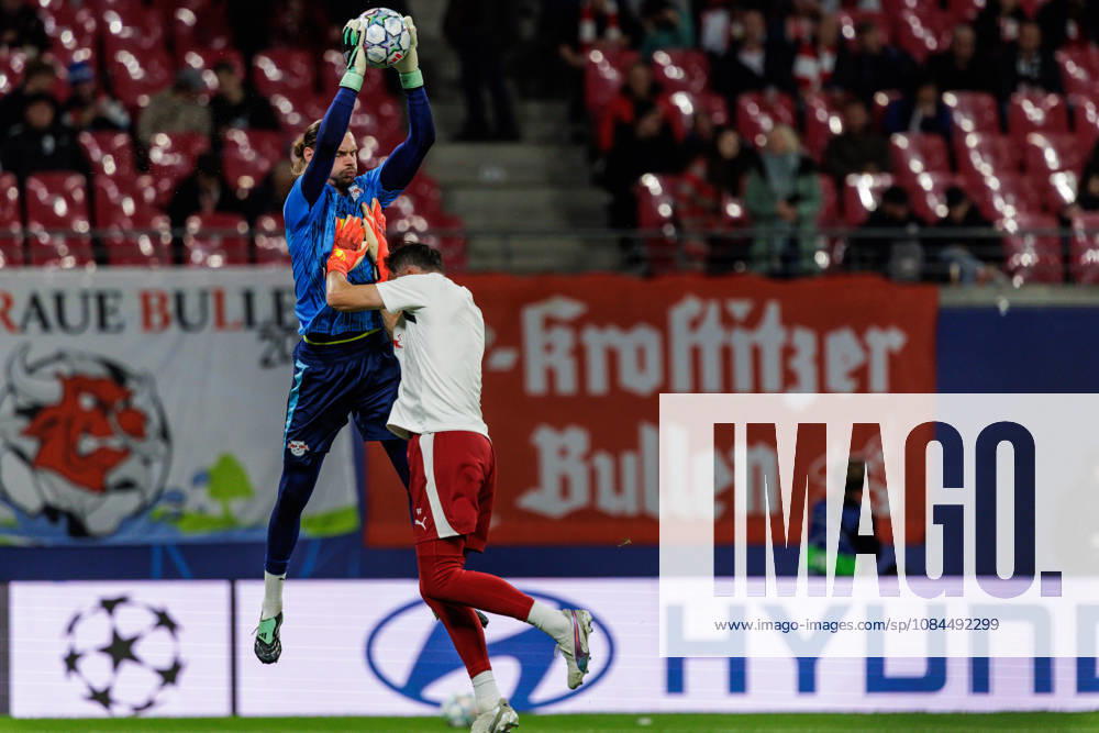 GER, Fussball, Herren, UEFA Chempionsleague 2026 2027, RB Leipzig vs. PSV Eindhoven Maarten Vandevoordt (RB Leipzig 26) bei der Erwärmung Leipzig Red Bull Arena Sachsen Deutschland