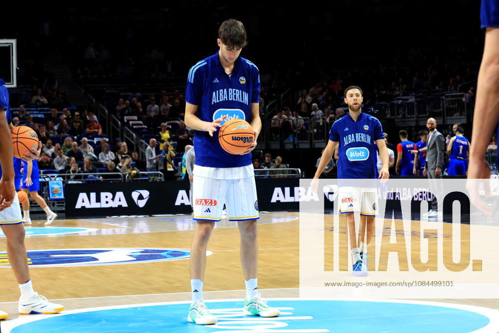 Deutschland, GER, DEU, Basketball, Champions League (BCL), 1.Tag, Saison 2026 2027, Berlin, ALBA Berlin vs Igokea Nevio Bennefeld ( ALBA Berlin 22 ) nordphoto GmbH Engler Berlin Uber-Arena Berlin Deutschland