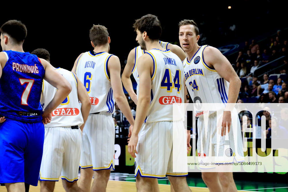 Deutschland, GER, DEU, Basketball, Champions League (BCL), 1.Tag, Saison 2026 2027, Berlin, ALBA Berlin vs Igokea ALBA-Spielerkreis, Justin Bean ( ALBA Berlin 34 ) nordphoto GmbH Engler Berlin Uber-Arena Berlin Deutschland