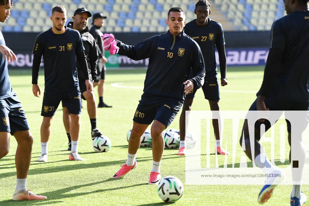 STVV s Ilias Sebaoui pictured in action during a training session of Belgian soccer team Sint-Truidense VV, Wednesday 14 October 2026 in Sint-Truiden. The team is preparing for the opening match of the UEFA Conference League league phase against Georgian FC Iberia 1999 Tbilisi tomorrow. JILLxDELSAUX x189775399x