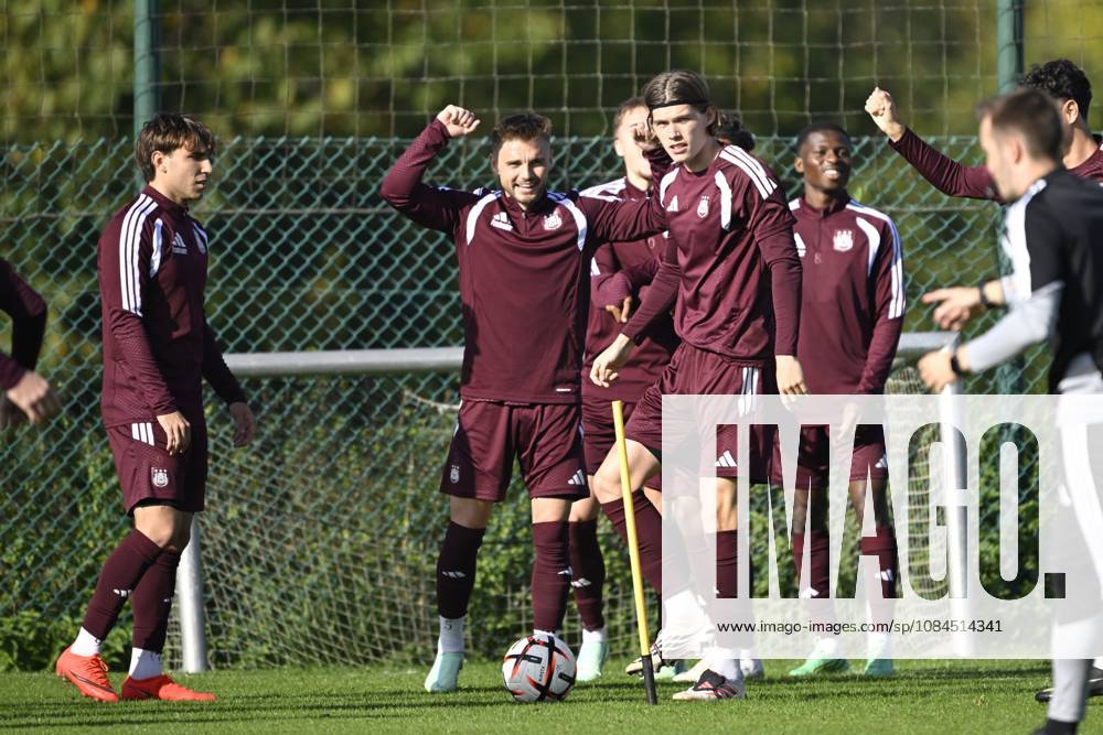 GNK Dinamo v RSC Anderlecht - UEFA Europa League Media Activities 14 10 2026 ZAGREB, CROATIA - OCTOBER 14 : Hey Lucas Boel defender of RSC Anderlecht pictured pictured during a training session ahead of the UEFA Europa League 2026 27 League Phase matchday 2 match between GNK Dinamo and RSC Anderlecht on October 14, 2026 in Zagreb, Croatia, 14 10 2026 Zagreb Croatia