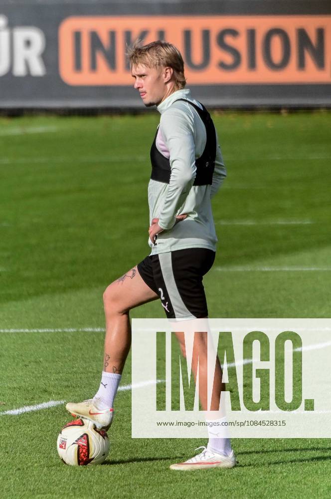 Rony Jansson ( Pauli ) Aufbautraining Deutschland , Hamburg , Trainingsgelände an der Kollaustrasse , Fussball , 2. Bundesliga , FC St Pauli