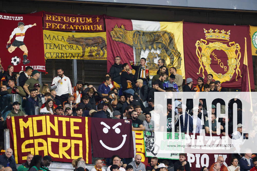 Supporters of AS Roma during the Champions League football match between AS Roma and FC Real Madrid at the Stadio Olimpico in Rome on October 14, 2026.Pictured: Europa Champions League 2026 27 Between Roma Vs Real Madrid - ZUMAs236 20261014_aap_s236_022