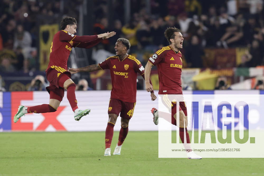 UEFA Champions League AS Roma vs Real Madrid Romas Dutch midfielder Marten de Roon celebrates after scoring a goal of 1-0 during UEFA Champions League match between AS Roma vs Real Madrid at Olimpico stadium on October 14, 2026 in Rome, Italy. _BPH3033