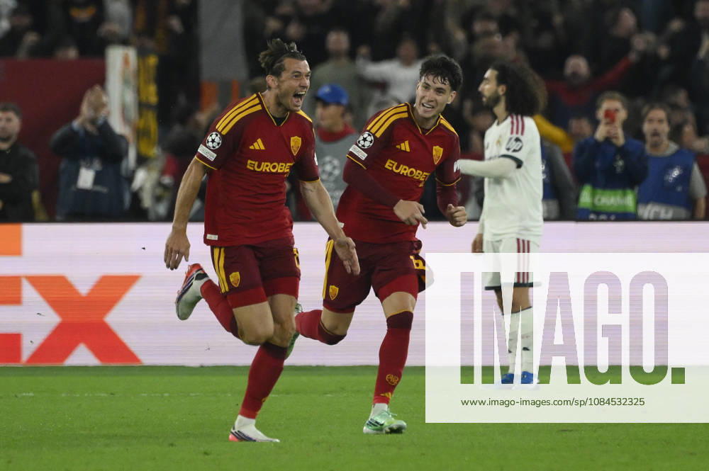 Roma’s Marten de Roon celebrates after scoring the goal 1-0 during the Uefa Champions League soccer match between AS Roma and Real Madrid at the Olympic Stadium in Rome, Italy - Wednesday, October 14, 2026. - Soccer .