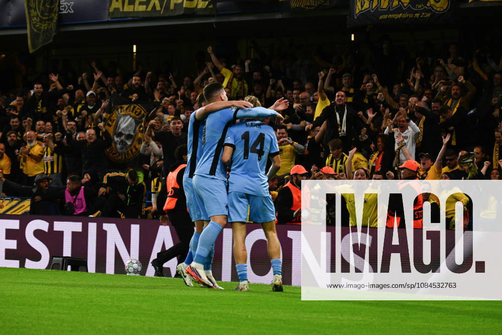 Lovro Majer of AEK Athens celebrates scoring the opening goal with his team mates during the UEFA Champions League 2026 27 League Phase MD2 match between FC Shakhtar Donetsk and AEK Athens at Stamford Bridge on October 14, 2026 in London, England. (Photo by Yaroslav Dunka Sports Press Photo)