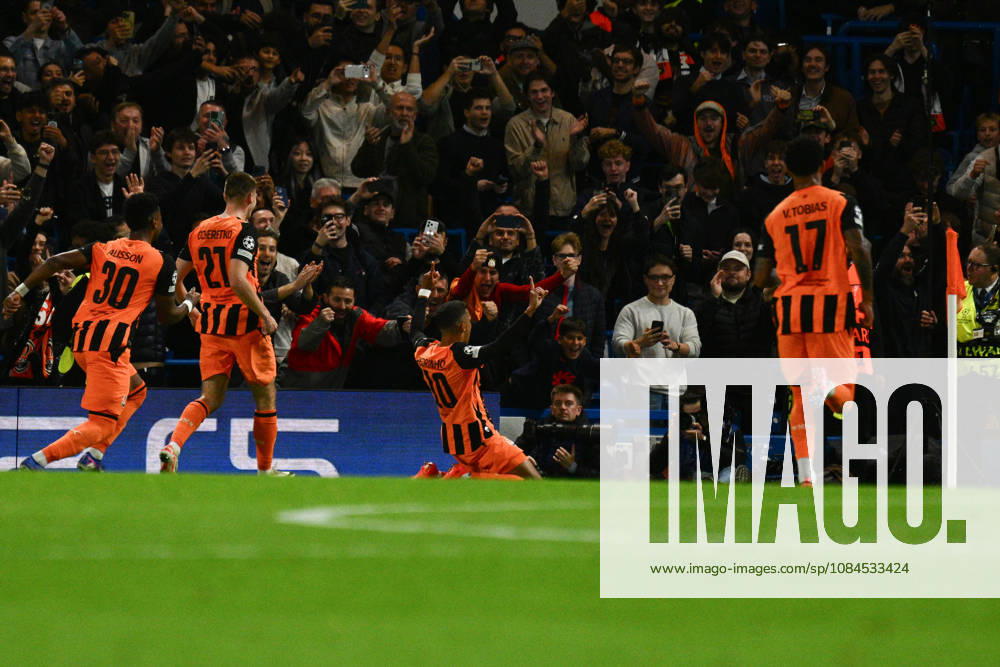 Pedrinho of FC Shakhtar Donetsk celebrates with his team mates after scoring their first goal from the penalty spot during the UEFA Champions League 2026 27 League Phase MD2 match between FC Shakhtar Donetsk and AEK Athens at Stamford Bridge on October 14, 2026 in London, England. (Photo by Yaroslav Dunka Sports Press Photo)