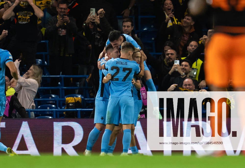 Milan Vitalis, Lovro Majer of AEK Athens players celebrate after scoring the opening goal during UEFA Champions League - League Phase - Matchday 2 season 26 27 game between Shakhtar Donetsk and AEK Athens (Ruslan Taran Ball Raw Images) London Stamford Bridge United Kingdom