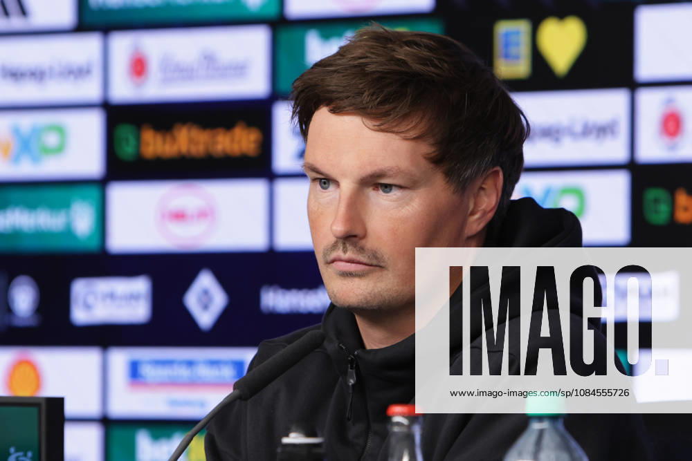 2026.10.15 Fussball 1. Bundesliga Hamburger Sportverein - Pressekonferenz Trainer Merlin Polzin (Hamburger SV)