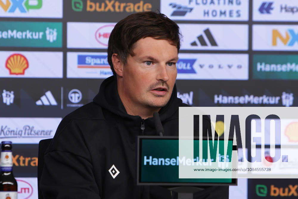 2026.10.15 Fussball 1. Bundesliga Hamburger Sportverein - Pressekonferenz Trainer Merlin Polzin (Hamburger SV)