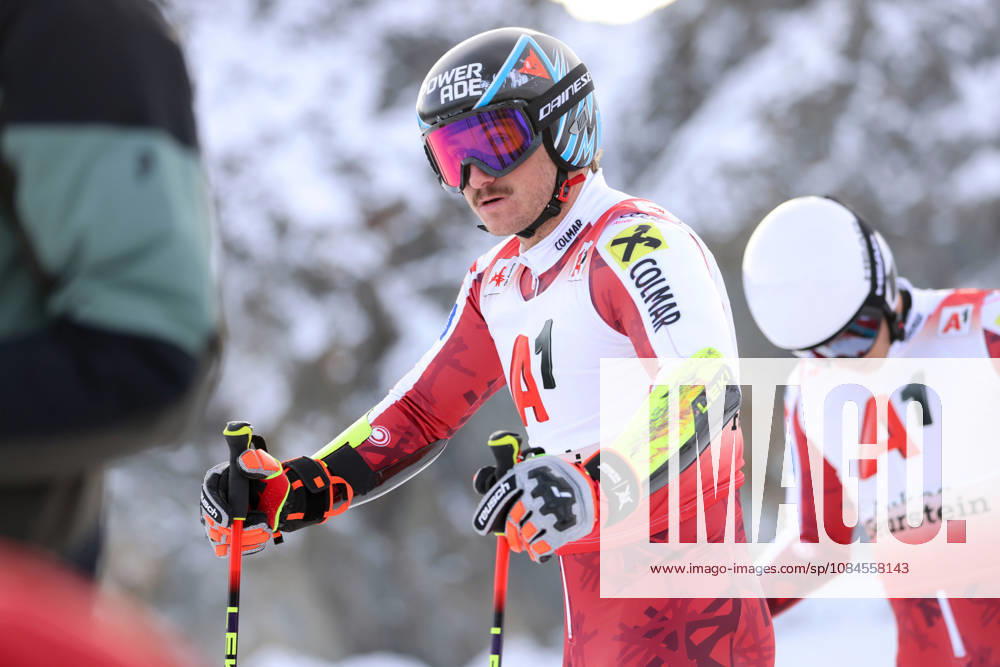 ALPINE SKIING - Ski Austria, training SOELDEN,AUSTRIA,15.OCT.26 - ALPINE SKIING - Ski Austria, giant slalom, training and qualification. Image shows Patrick Feurstein (AUT). GEPAxpictures xMathiasxMandl