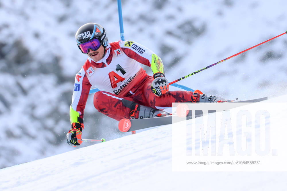 ALPINE SKIING - Ski Austria, training SOELDEN,AUSTRIA,15.OCT.26 - ALPINE SKIING - Ski Austria, giant slalom, training and qualification. Image shows Patrick Feurstein (AUT). GEPAxpictures xMathiasxMandl