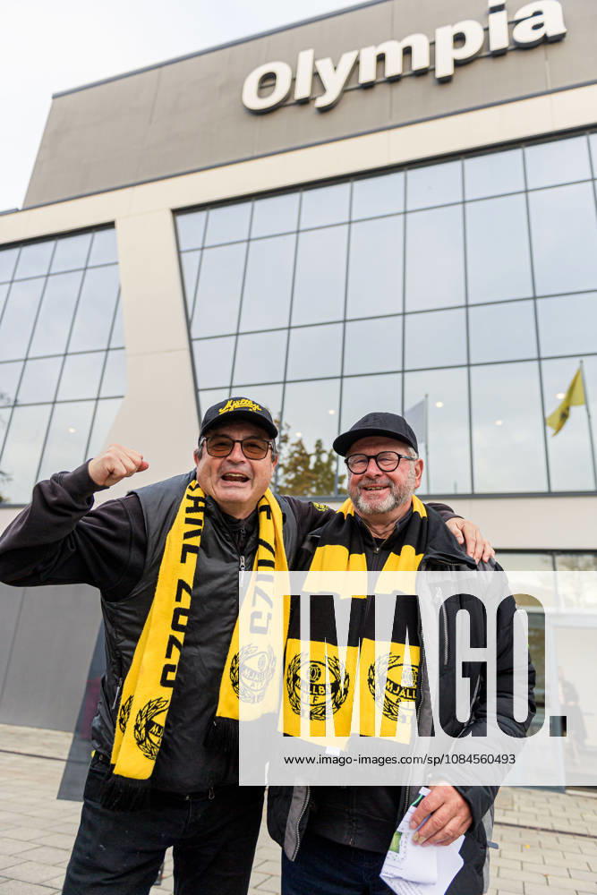 Fans of Mjällby ahead of the UEFA Conference League football match between Mjällby and Inter Club d Escaldes on October 15, 2026 in Helsingborg. Photo: Christoffer Borg Mattisson BILDBYRÅN COP 261 CB0562 fotboll football soccer fotball uefa conference league conference league mjällby in bbeng fotboll football soccer fotball uefa conference league conference league mjällby in bbeng