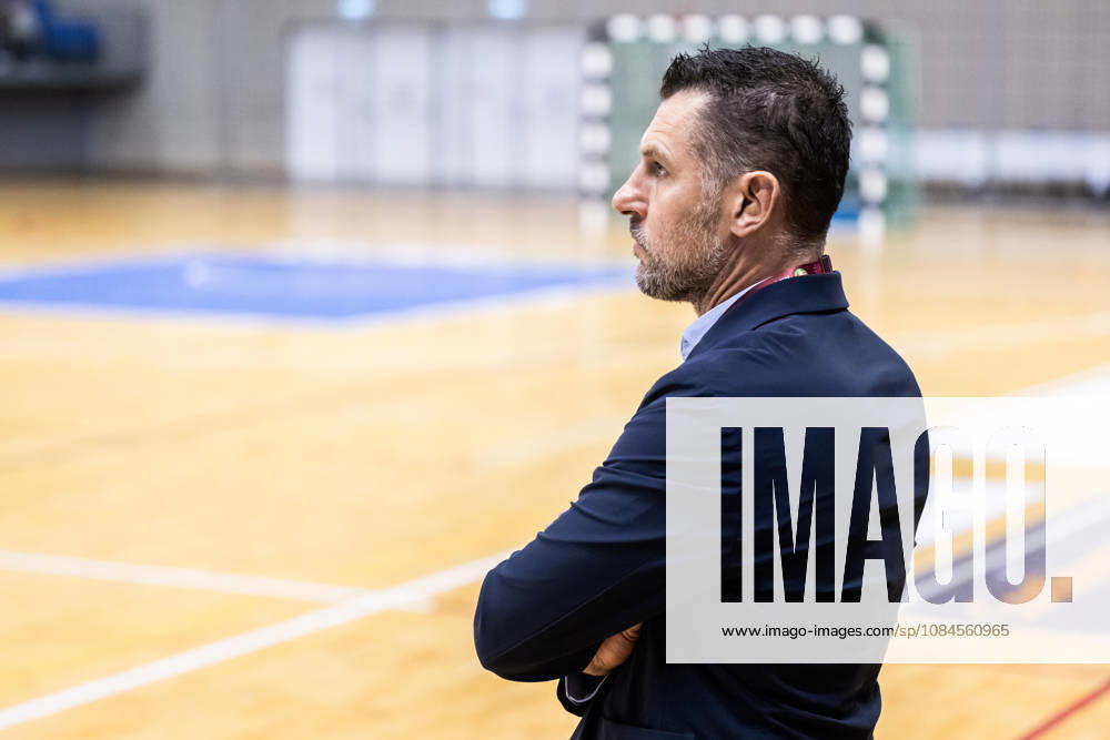 Head coach Matija Dulvat of Sweden ahead of the FIFA Futsal World Cup qualifier match between Hungary and Sweden on October 15, 2026 in Nyiregyhaza. Photo: Bildbyran EXT BILDBYRÅN COP 18 XYA131 futsal landslaget hungary sverige national team, Nationalteam sweden bbeng vm-kval world cup qualifier ungern