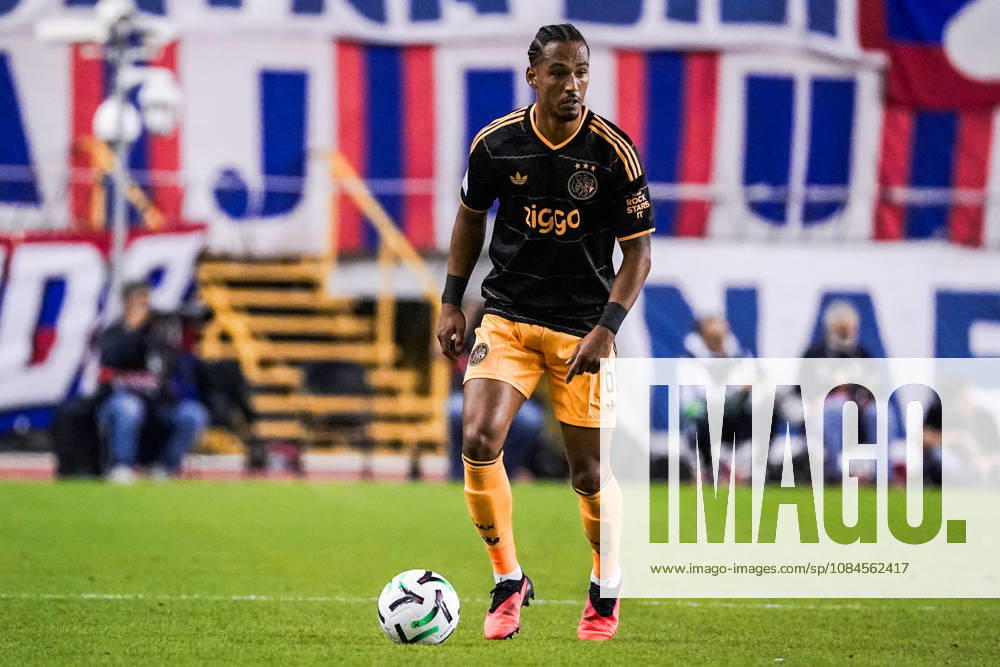 Fussball: Kroatien: UEFA Conference League 2026 2027 - 1. Runde, 15.10.2026 - HNK Hajduk Split vs. AFC Ajax Amsterdam - Stadion Poljud (Split, Kroatien); Thilo Kehrer (AFC Ajax)