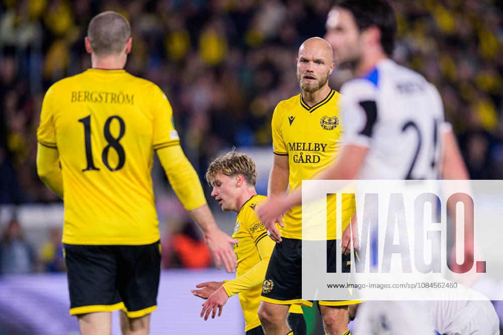 Jacob Bergström, Jeppe Kjaer and Viktor Gustafson of Mjällby looks dejected during the UEFA Conference League football match between Mjällby and Inter Club d Escaldes on October 15, 2026 in Helsingborg. Photo: Christoffer Borg Mattisson BILDBYRÅN COP 261 CB0562 fotboll football soccer fotball uefa conference league conference league mjällby in bbeng depp