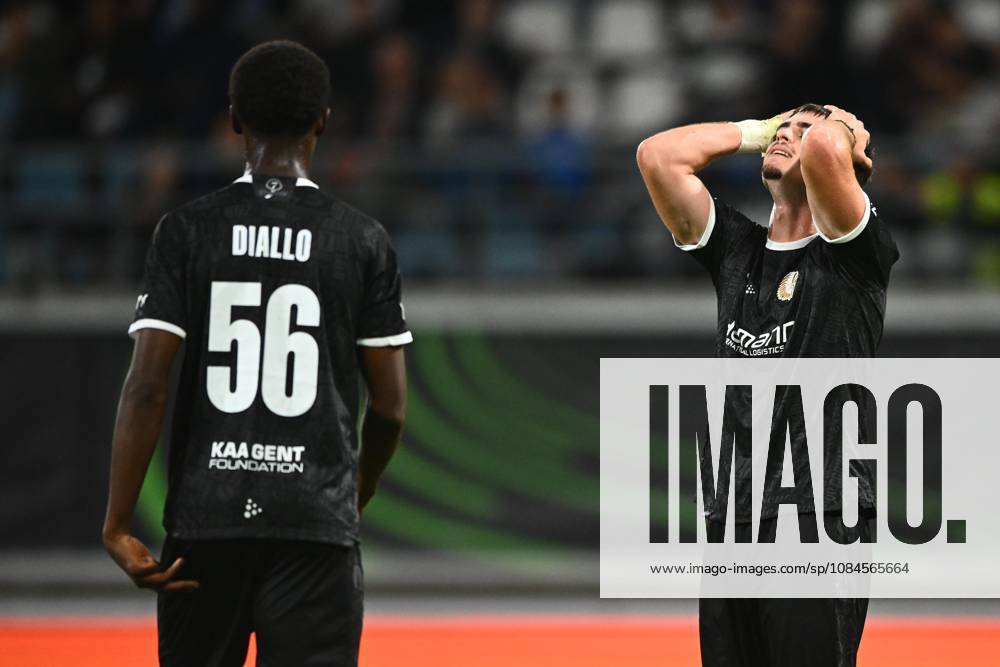 KAA Gent v AGF Aarhus - UEFA Conference League GENT, BELGIUM - OCTOBER 15 : Volckaert Matties defender of KAA Gent shows dejection during the UEFA Conference League 2026 27 League Phase matchday 1 match between KAA Gent and AGF Aarhus on October 15, 2026 in Gent, Belgium, 15 10 2026 Gent Belgium