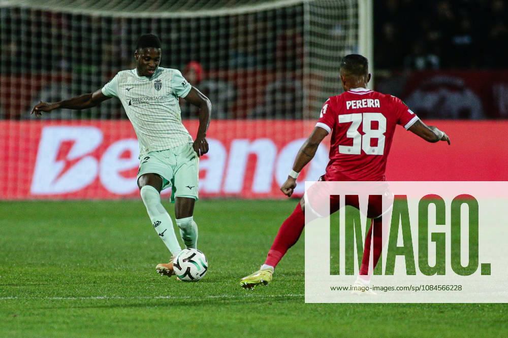 IPA89725319 - Monaco s Sadibou Sane in action against CSKA s Leo Pereira during the UEFA Conference League match between PFC CSKA and AS Monaco at Vasil Levski National Stadium in Sofia, Bulgaria, on October 15, 2026