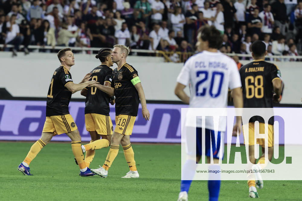 UEFA Conference League HNK Hajduk Split v AFC Ajax Davy Klaassen of Ajax celebratea s agoal with his teammates during the UEFA Conference League 2026 27 League Phase MD1 match between HNK Hajduk Split and AFC Ajax at Stadion Poljud on October 15, 2026 in Split, Croatia. IvoxCagalj PIXSELL