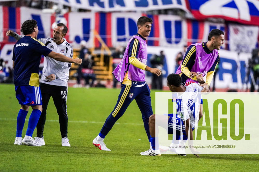 Fussball: Kroatien: UEFA Conference League 2026 2027 - 1. Runde, 15.10.2026 - HNK Hajduk Split vs. AFC Ajax Amsterdam - Stadion Poljud (Split, Kroatien); Hajduk Split Spieler bejubeln den Sieg