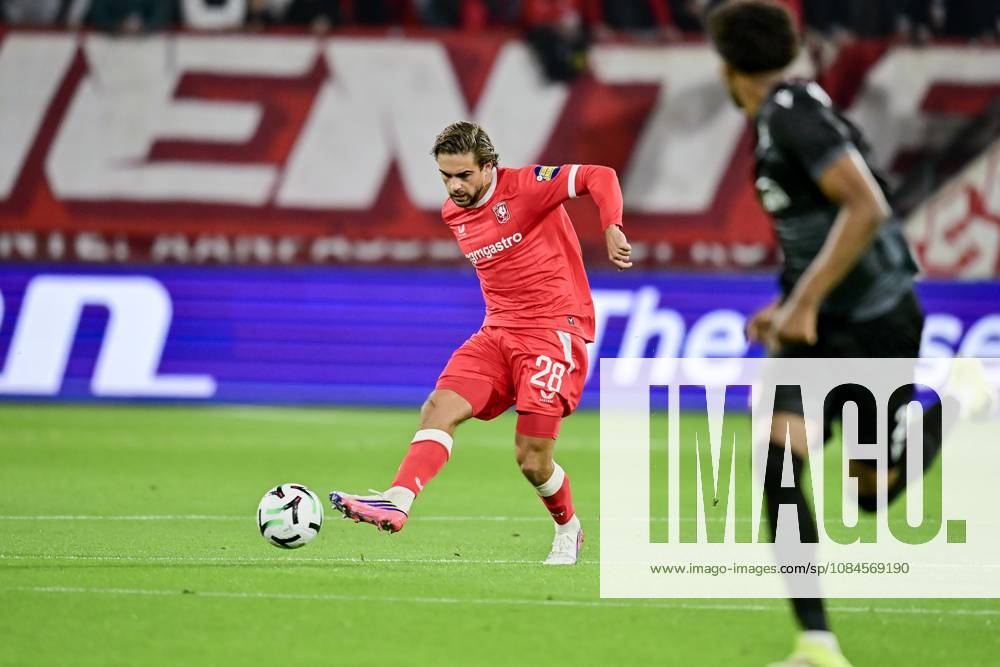 ENSCHEDE , 15Ã10-2026 , Stadium Grolsch Veste , season 2026 2027 , UEFA Conference League football , match between FC Twente and FC Thun , picture shows FC Twente player Bart Van Rooij Twente - Thun x208453598x