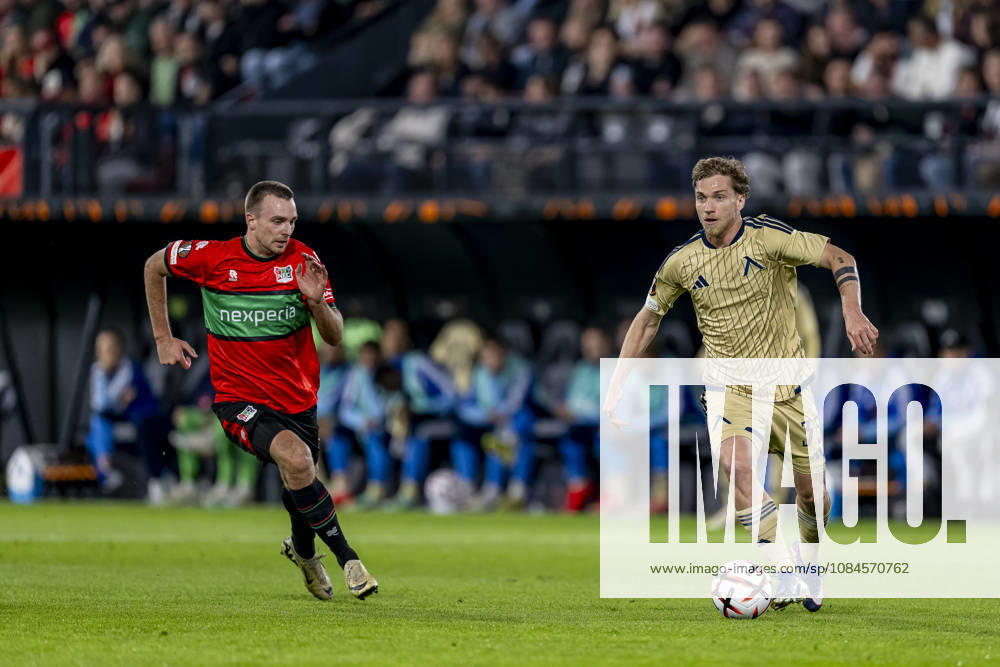 NIJMEGEN - (l-r) NEC Nijmegen midfielder Darko Nejaömic and Levski Sofia midfielder Serginho during the UEFA Europa League match between N.E.C. and Levski Sofia at Stadion De Goffert on 15 October 2026 in Nijmegen, Nederland. (Photo by DeFodi Images) -